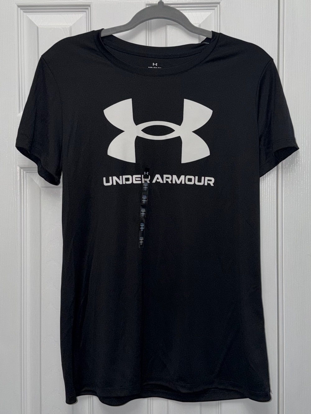 NWT Under Armour Women’s Velocity Graphic Short Sleeve Tee - Black - Size Medium